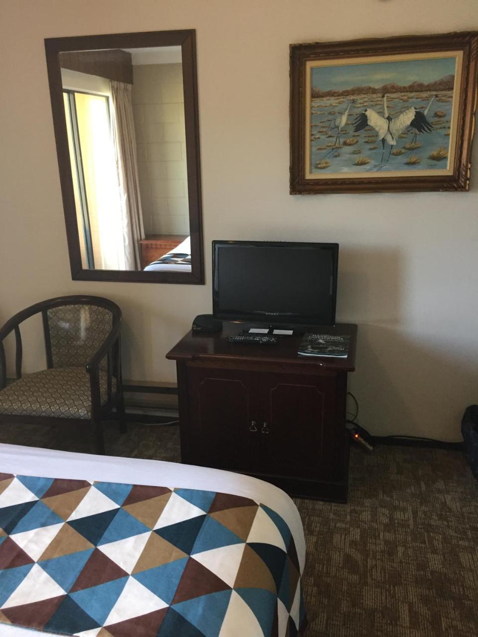 Spring Villa Hotel Harrison Hot Springs Exterior foto